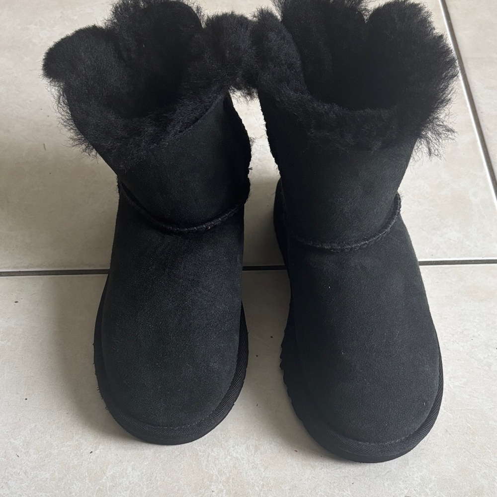 UGG Black Kids Boots